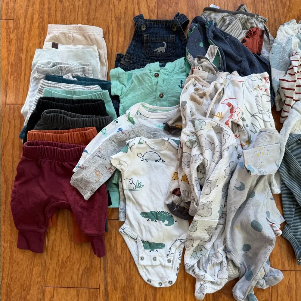 Carter's Baby One-Piece Mixed lot newborn nb clothes 26 assorted pieces pants - Picture 2 of 8